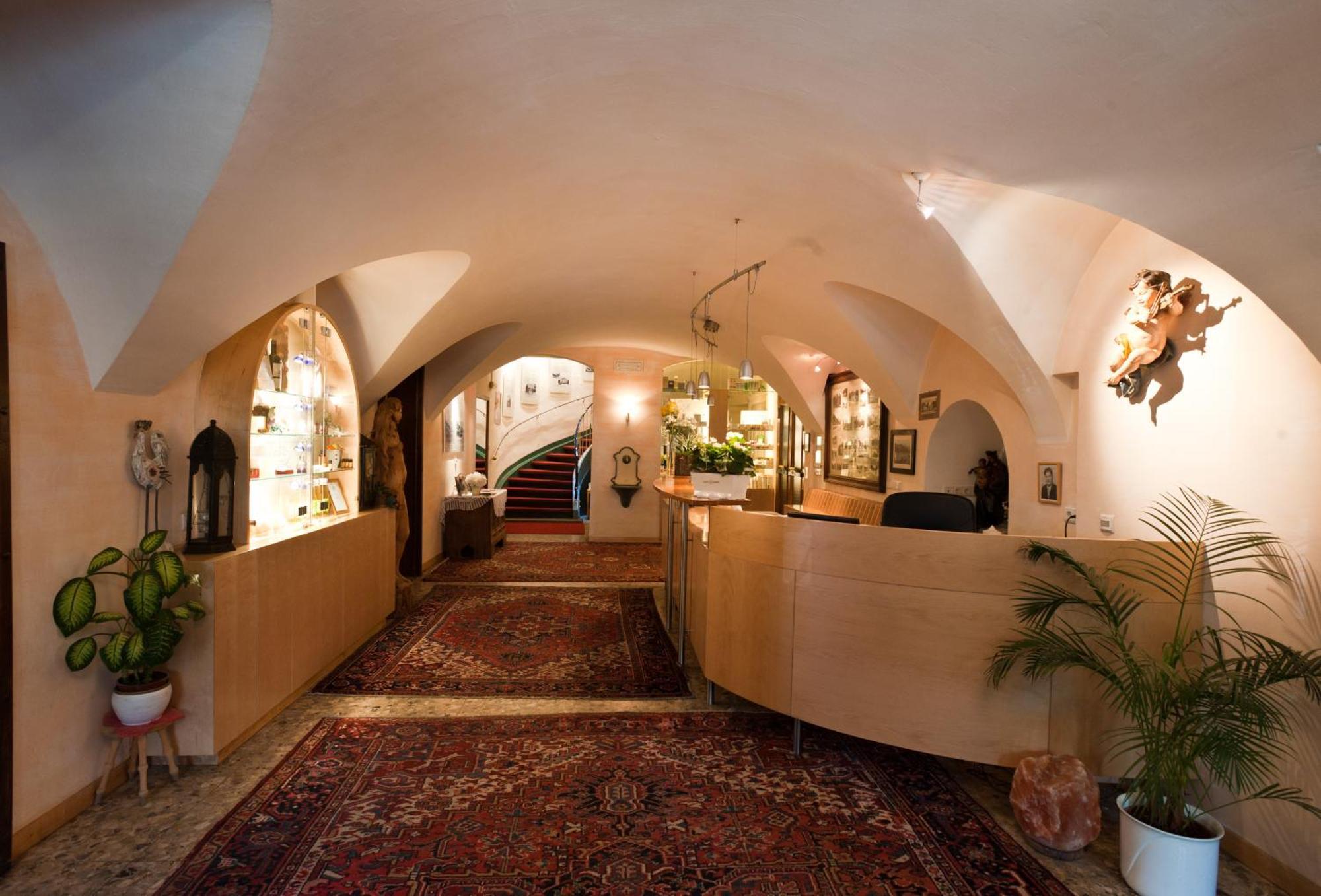 Emma Historic Hotel ヴィッラバッサ エクステリア 写真